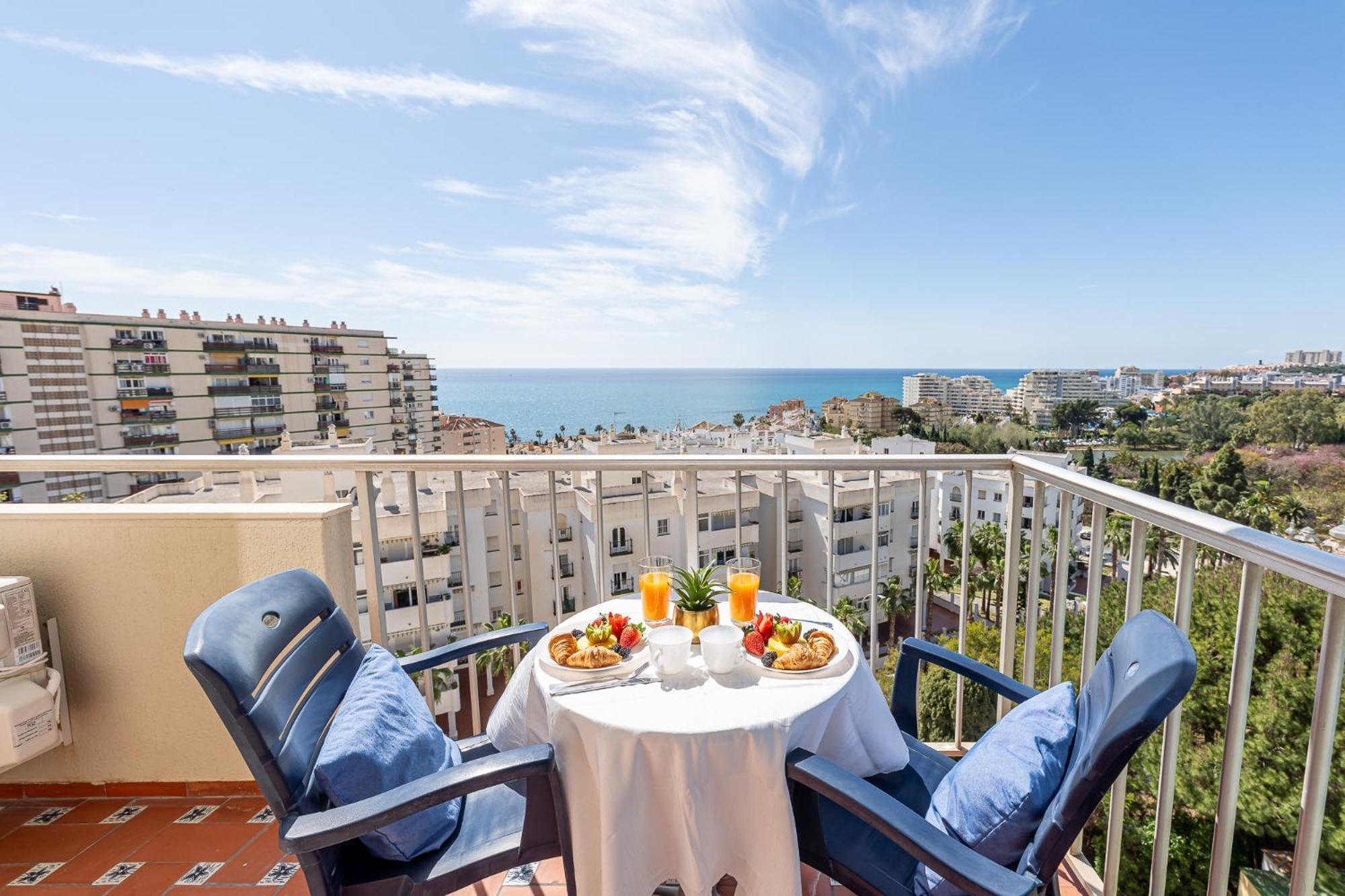 797 - Con Hermosas Vistas En Jupiter * Benalmadena
